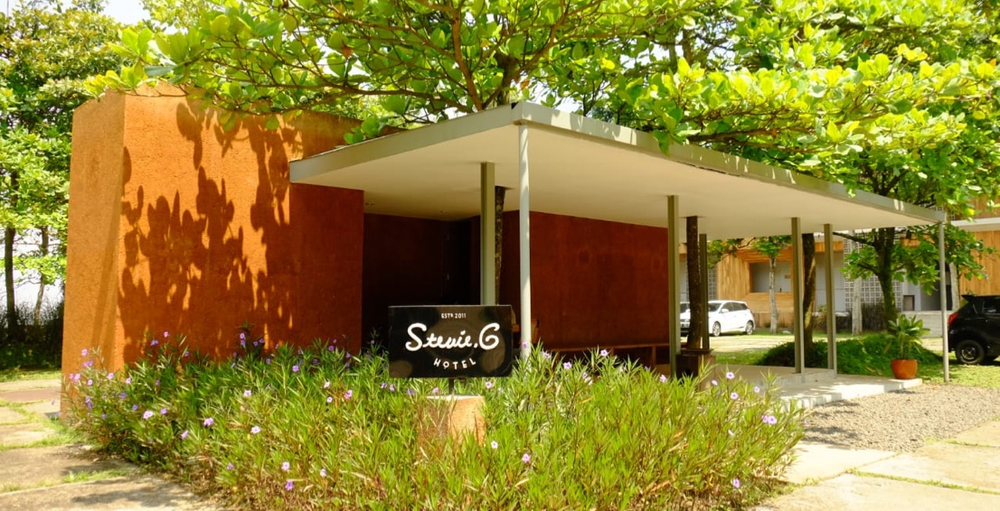 Stevie 6 Hotel
